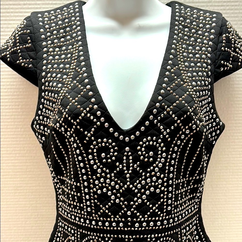 Bebe Black and Silver Sequin Bodycon Mini Dress - Picture 4 of 6